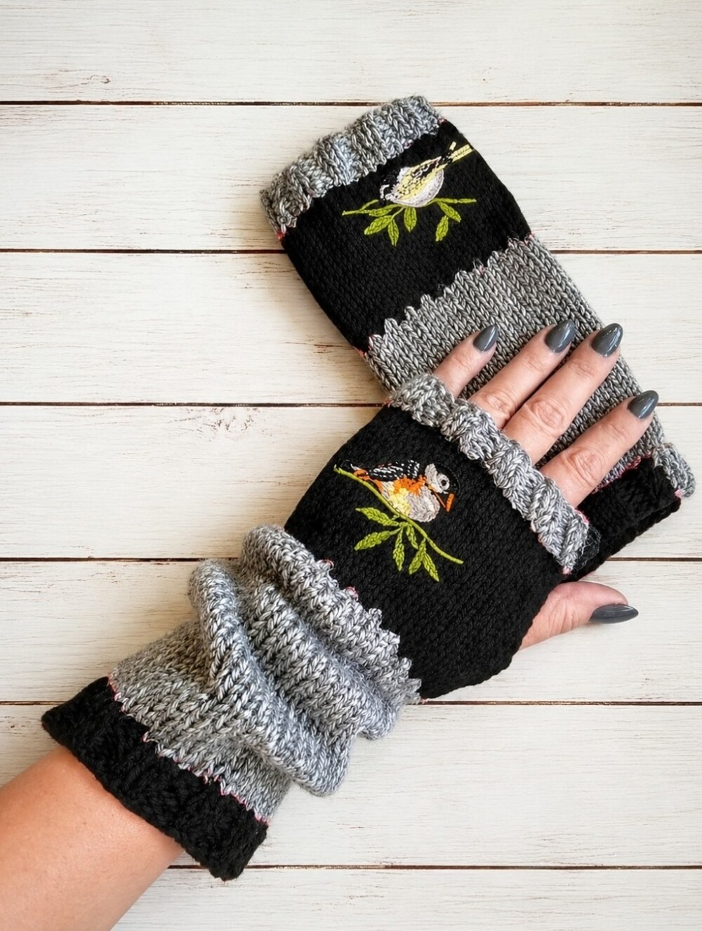 Fingerless Gloves Thumb Holes Black &  Gray Grey Embroidered Birds Mittens NEW